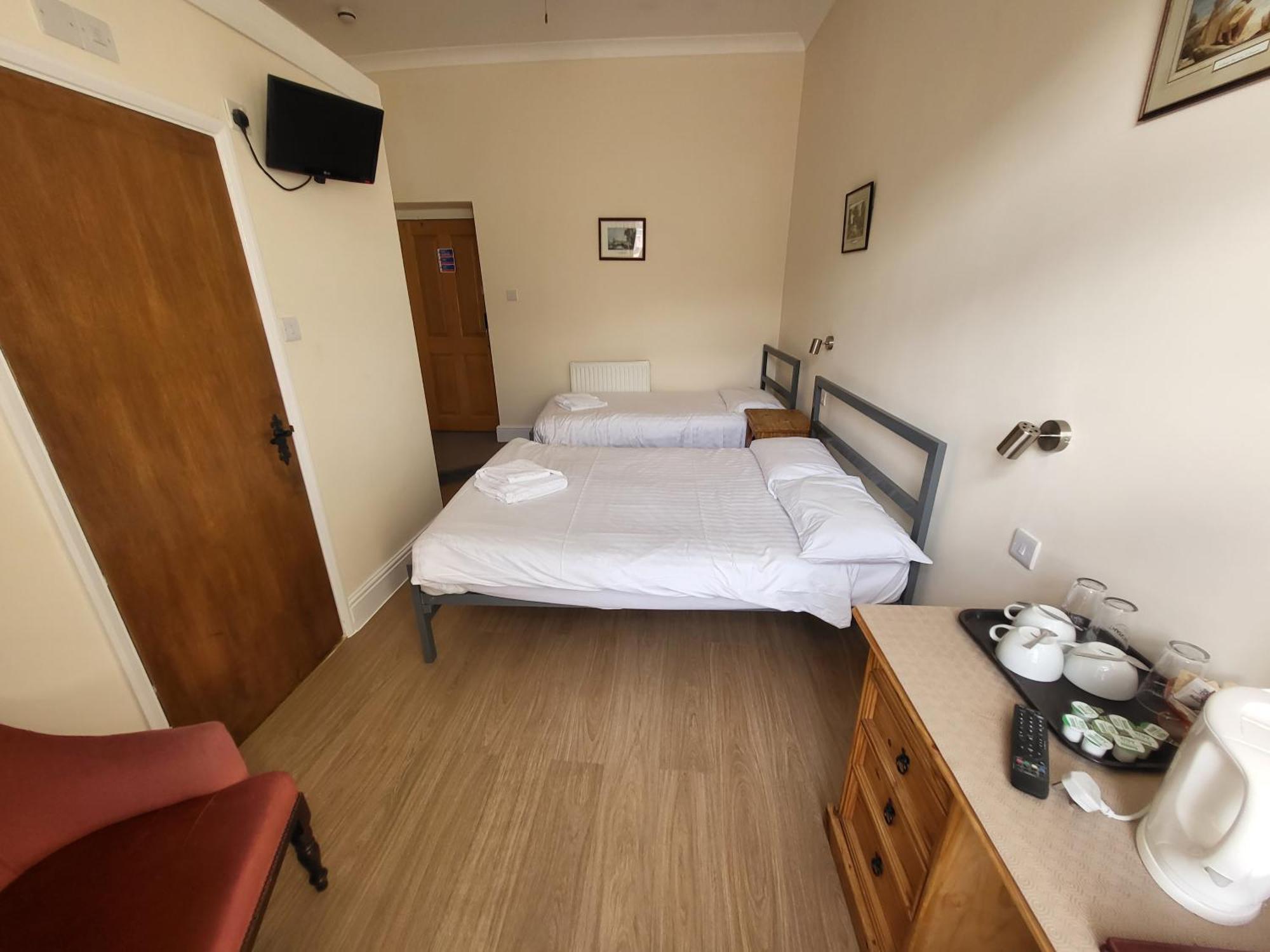 Royal Britannia Hotel Ильфракомб Экстерьер фото