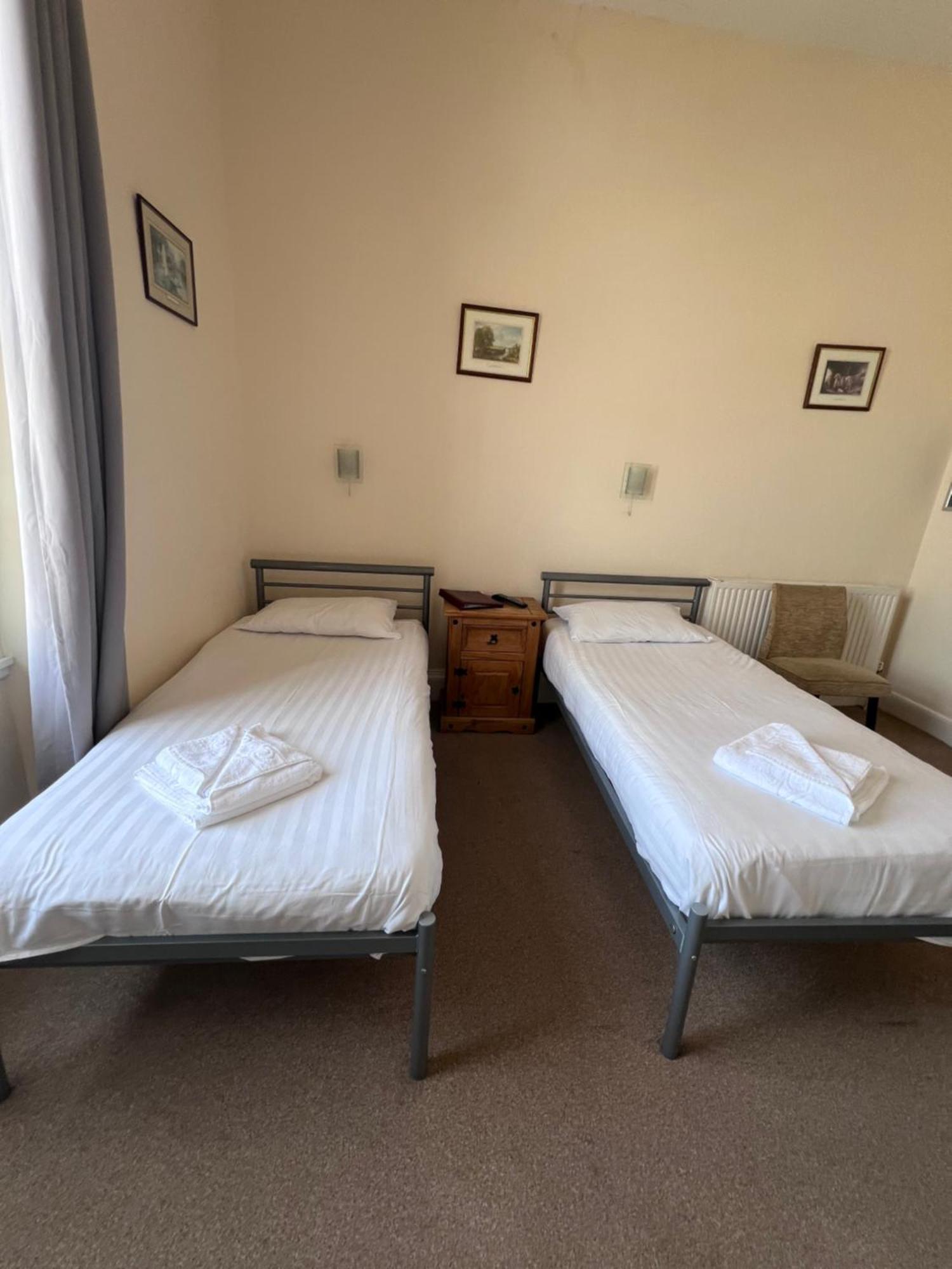 Royal Britannia Hotel Ильфракомб Экстерьер фото