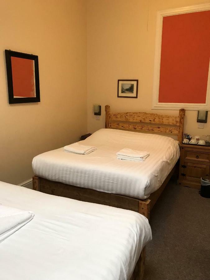 Royal Britannia Hotel Ильфракомб Экстерьер фото